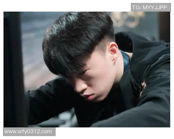 独家解析：JDG战队配合策略与其他战队的深度对比分析