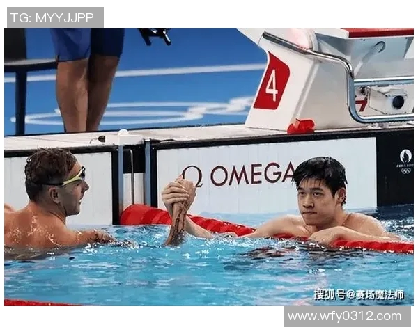 游泳名将背后的奋斗故事与成就：从泳池到世界舞台的辉煌历程