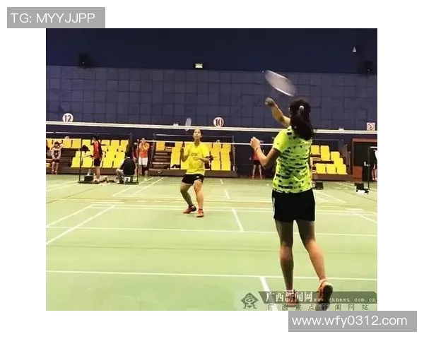 成都羽毛球队在比赛中的盯防策略分析与得失总结